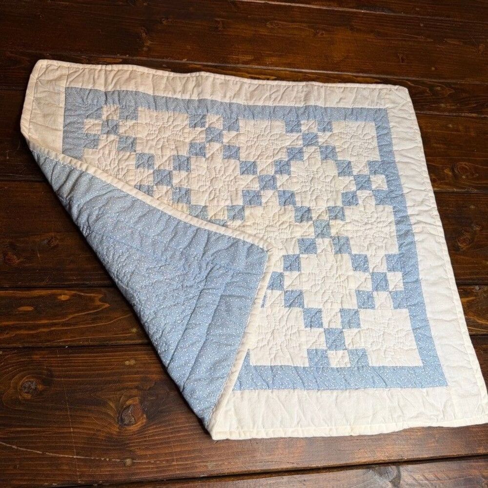 Quilted Irish Chain Baby Blanket Table Centerpiece Floral Ditsy Hand Stitched - Picture 4 of 7